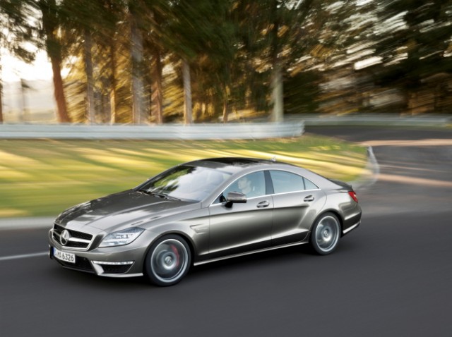 The New CLS 63 AMG 4MATIC과 The New CLS 63 AMG S 4MATIC 출시