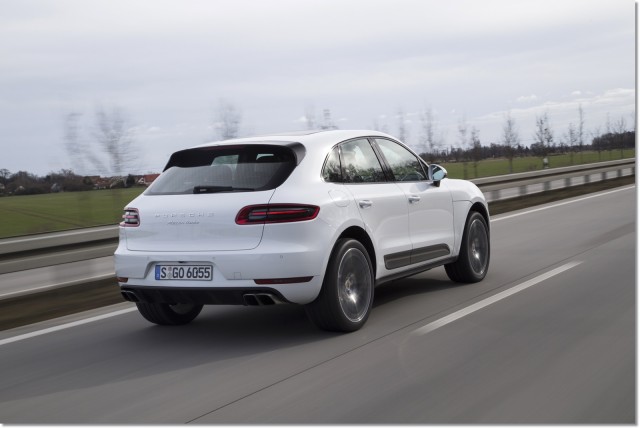 Macan Turbo (8)