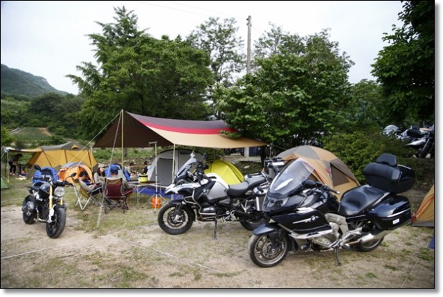 BMW-Motorrad-campingtour2