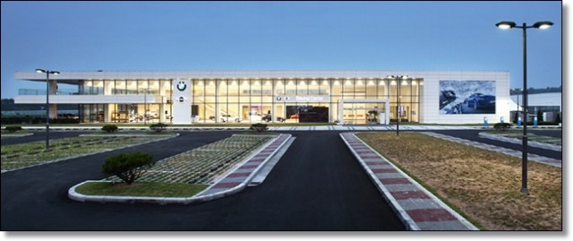 BMW_Driving_center1