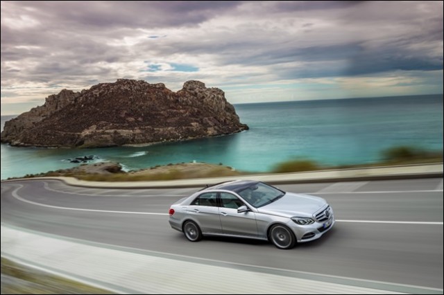 The New E 220 BlueTEC-2