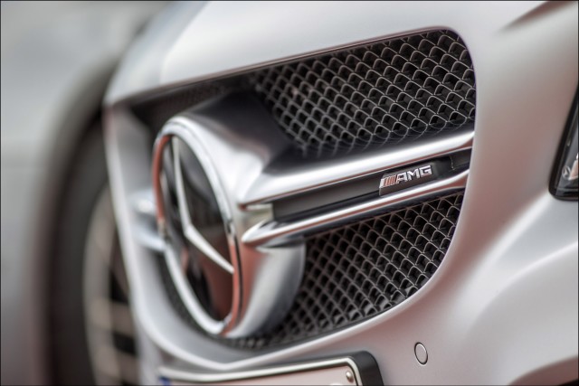 Mercedes-AMG C 63 S, designo iridiumsilber magno, Fahrvorstellun