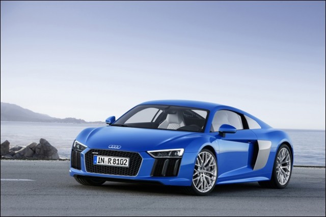 Audi R8 V10