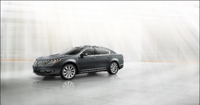 2014 Lincoln MKS