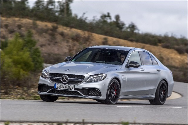 Mercedes-AMG C 63 S, designo iridiumsilber magno, Fahrvorstellun