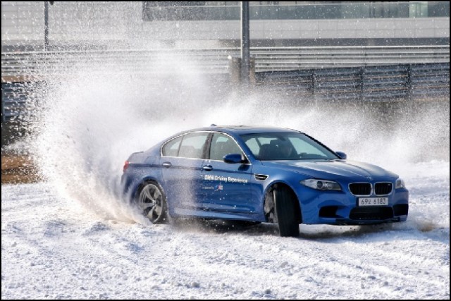 BMW 윈터 드라이빙 프로그램_이미지 (1)