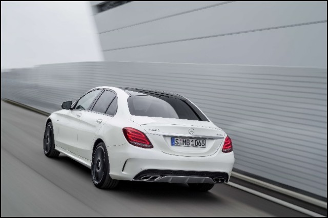 Mercedes-Benz C 450 AMG 4MATIC, Exterieur: Diamantweißexterior: diamond white