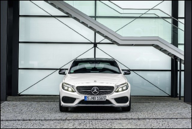 Mercedes-Benz C 450 AMG 4MATIC, Exterieur: Diamantweißexterior: diamond white