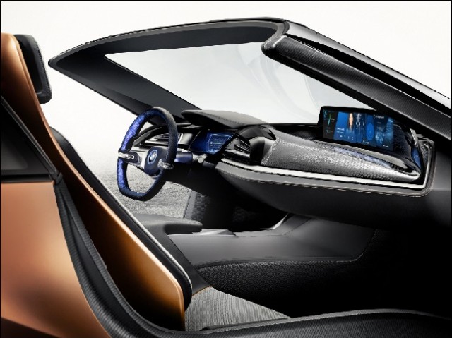 사진-BMW i Vision Future Interaction(2)