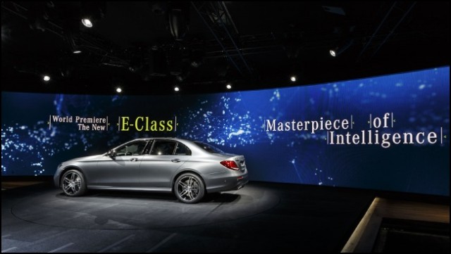 Weltpremiere der neuen Mercedes-Benz E-Klasse: World Premiere of the new Mercedes-Benz E-Class: