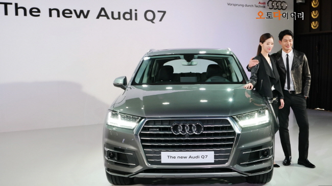 re_edit_Audi_new_Q7_6