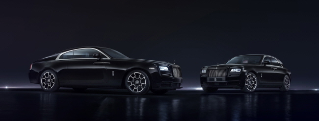 re_rolls_royce_black_badge_1