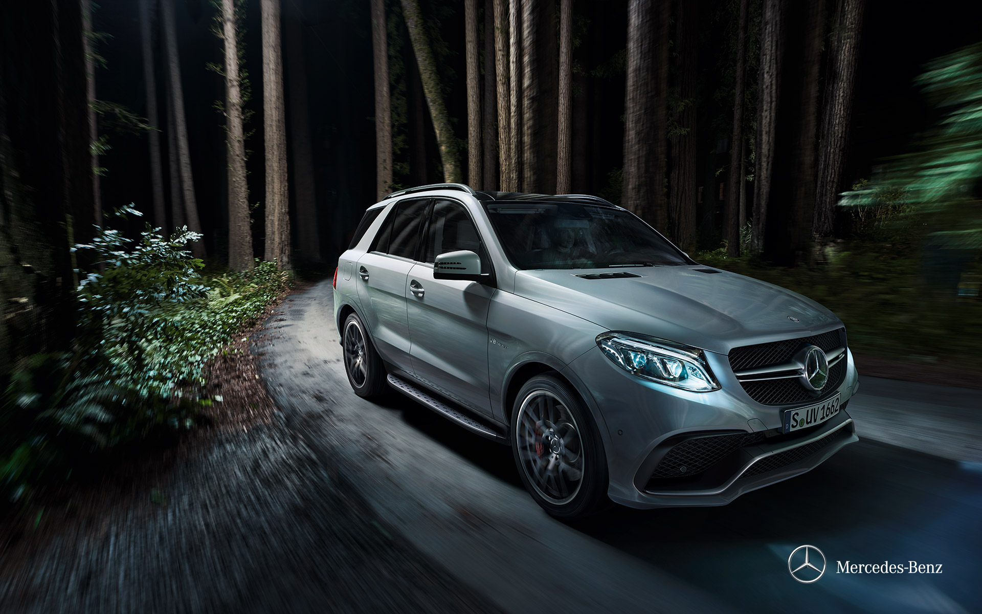 mercedes-benz-gle-w166_wallpaper_08_1920x1200_07-2015