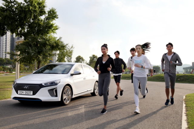 re_hyundai_ioniq_longest_run_campaign