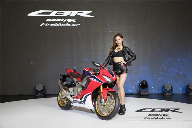 %ed%98%bc%eb%8b%a4-cbr1000rr-sp_2