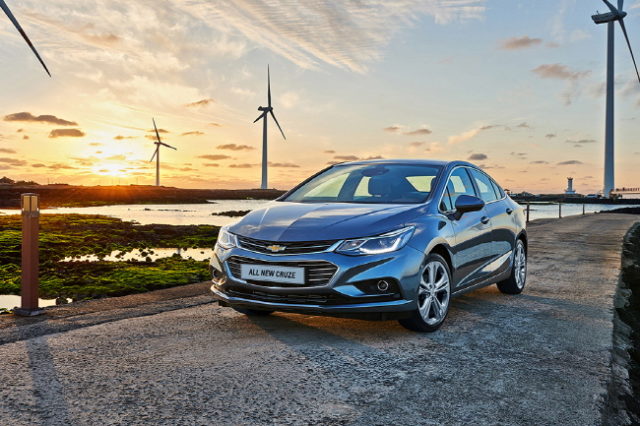 %ed%81%ac%ea%b8%b0%eb%b3%80%ed%99%98_chevrolet-all-new-cruze_3