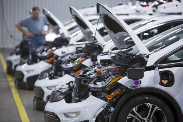 Chevrolet Bolt EV autonomous test vehicles are assembled at General Motors Orion Assembly in Orion Township, Michigan. (Photo by Jeffrey Sauger for General Motors)