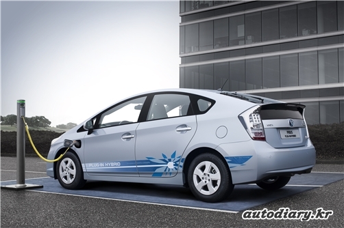 Prius_Plug-in_Hybrid.jpg