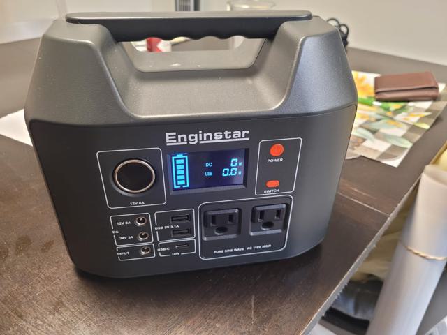 EnginStar 300W powering a CPAP machine