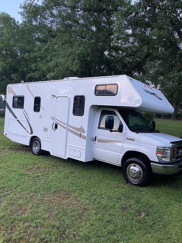 RV before cleaning